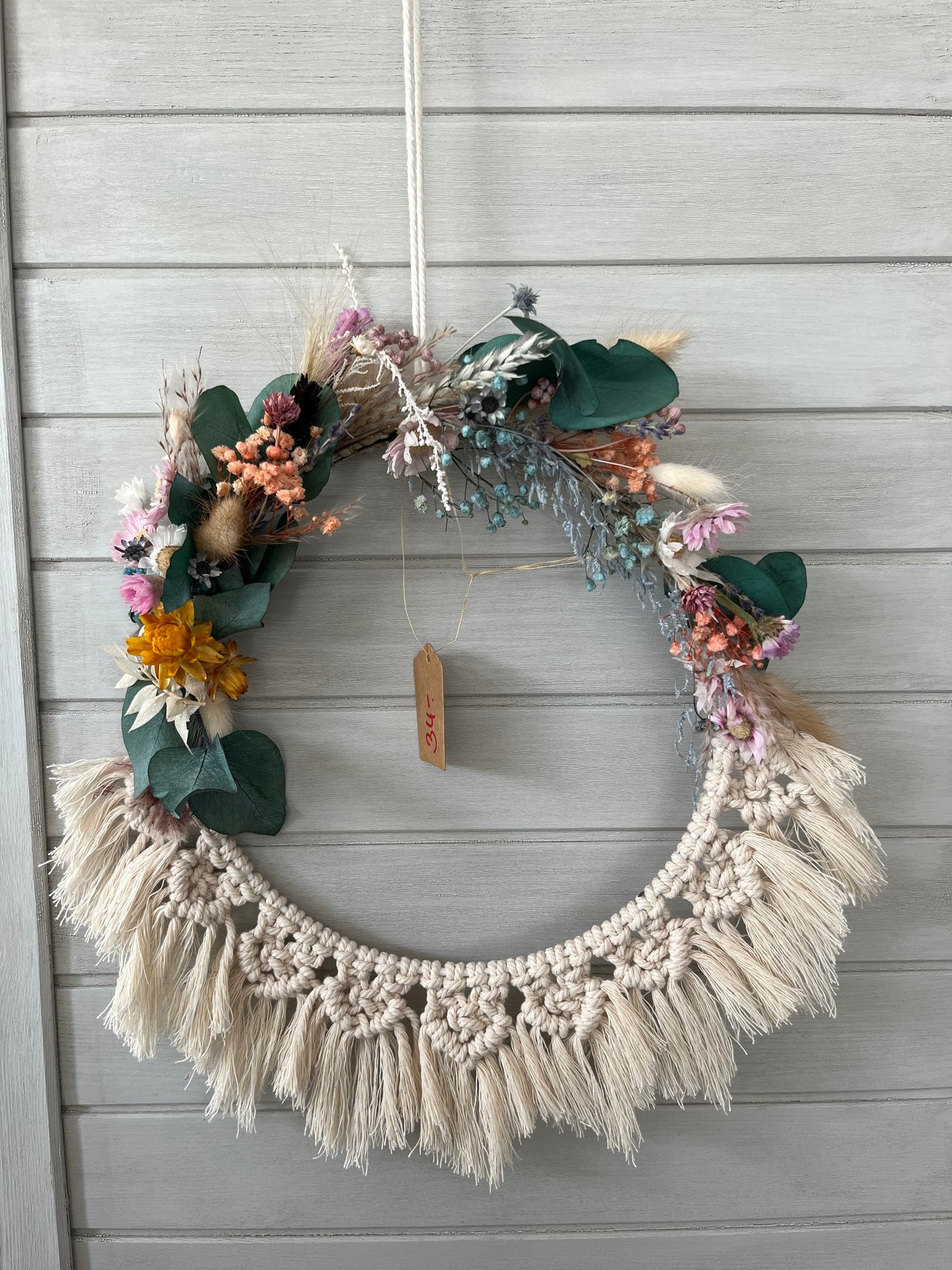 Trockenblumenkranz 22 cm mit Makramee im Boho Style