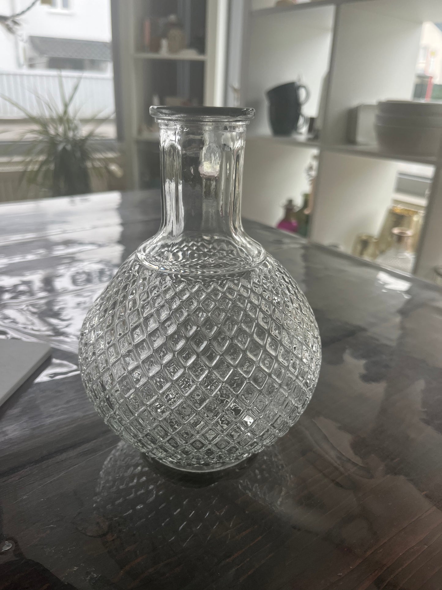Vase bauchig aus klarem Glas