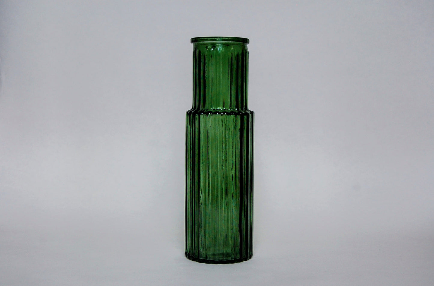 Vase aus Glas geriffelt