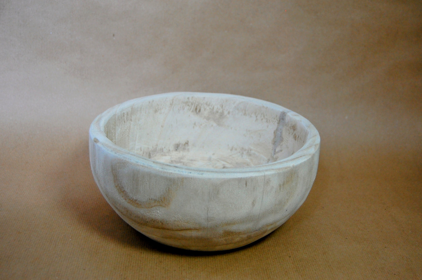 Schale aus Paulownia Holz