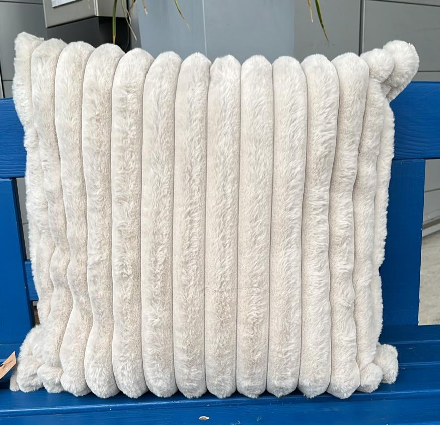 Kissen "Hazel" von Dutch Decor