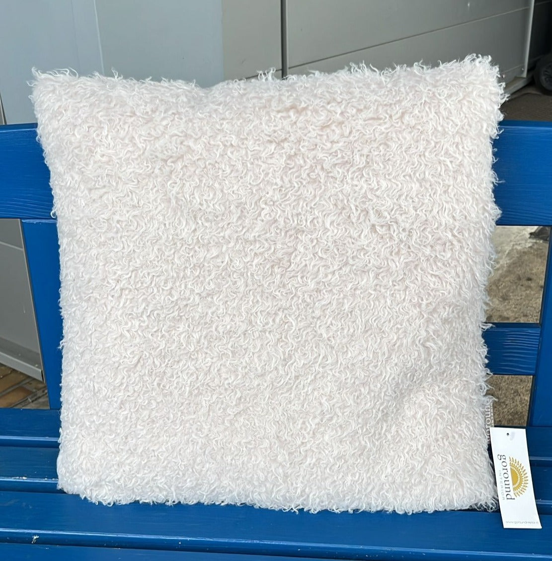 Kissen "Fluffy" von goround INTERIEUR