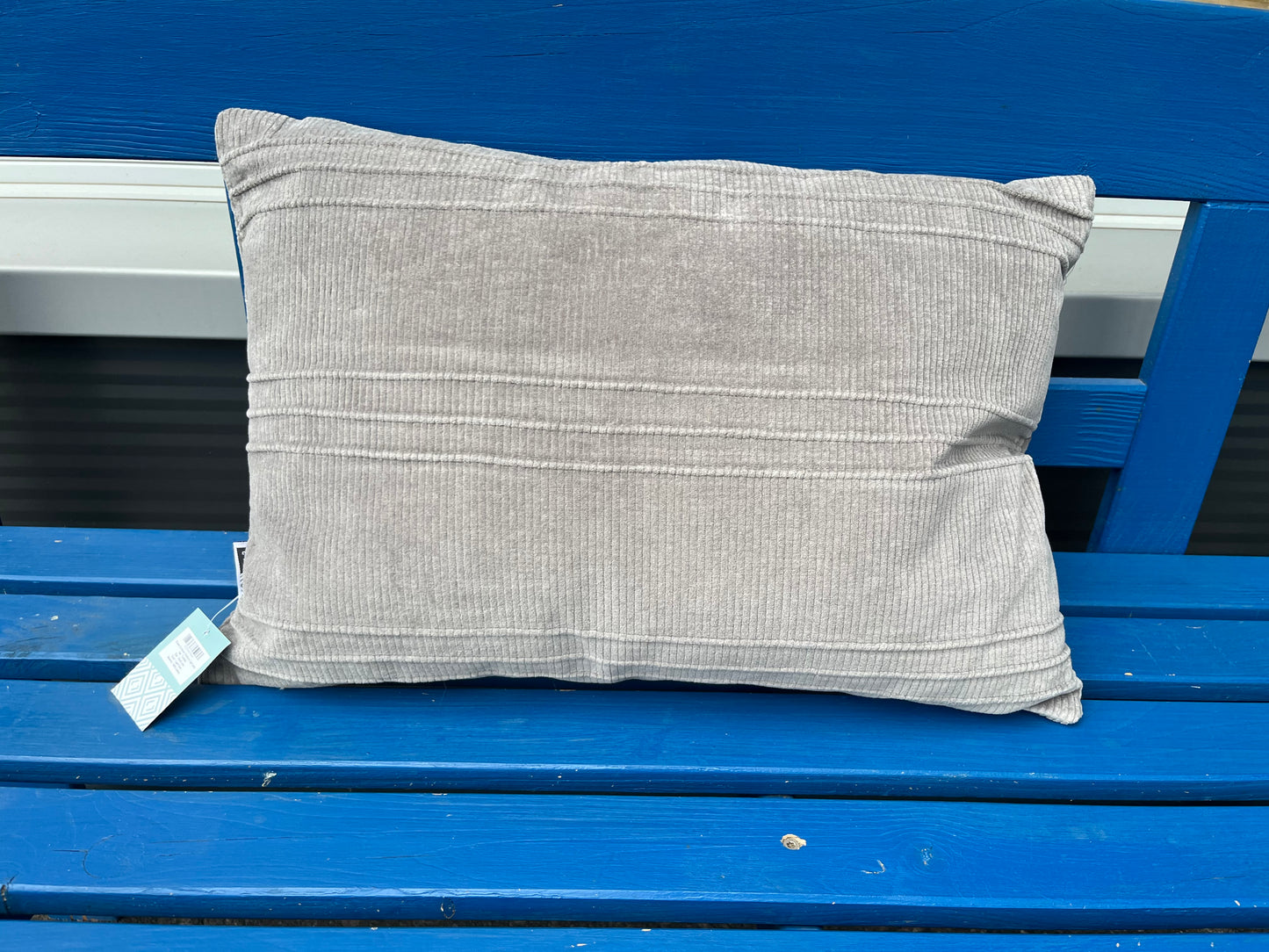 Kissen von LimeLight in Cord und glatt kariert gesteppt