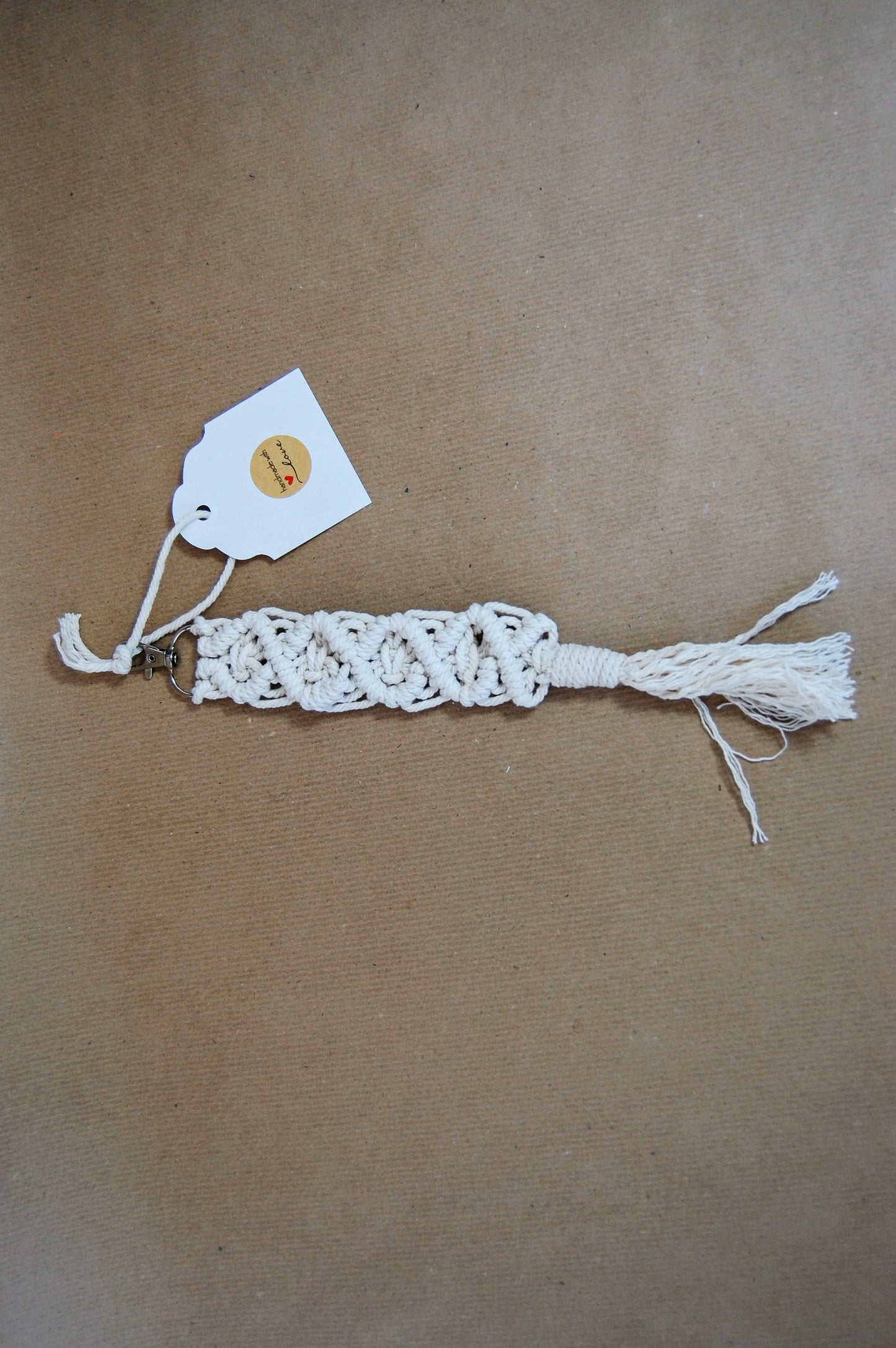 Schlüsselanhänger aus Makramee