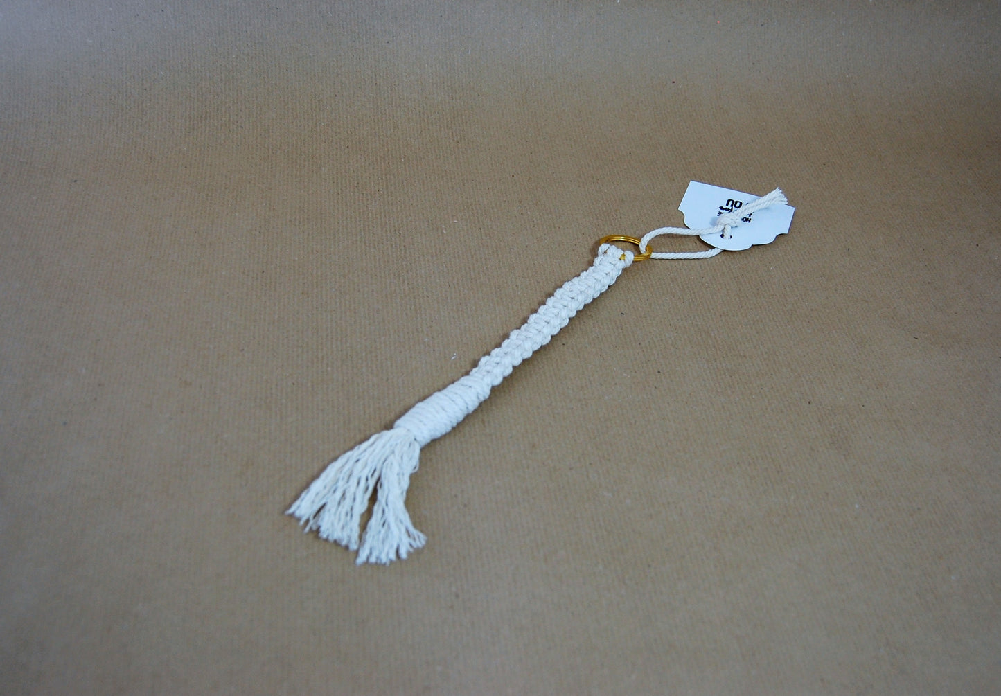 Schlüsselanhänger aus Makramee "Dünn"