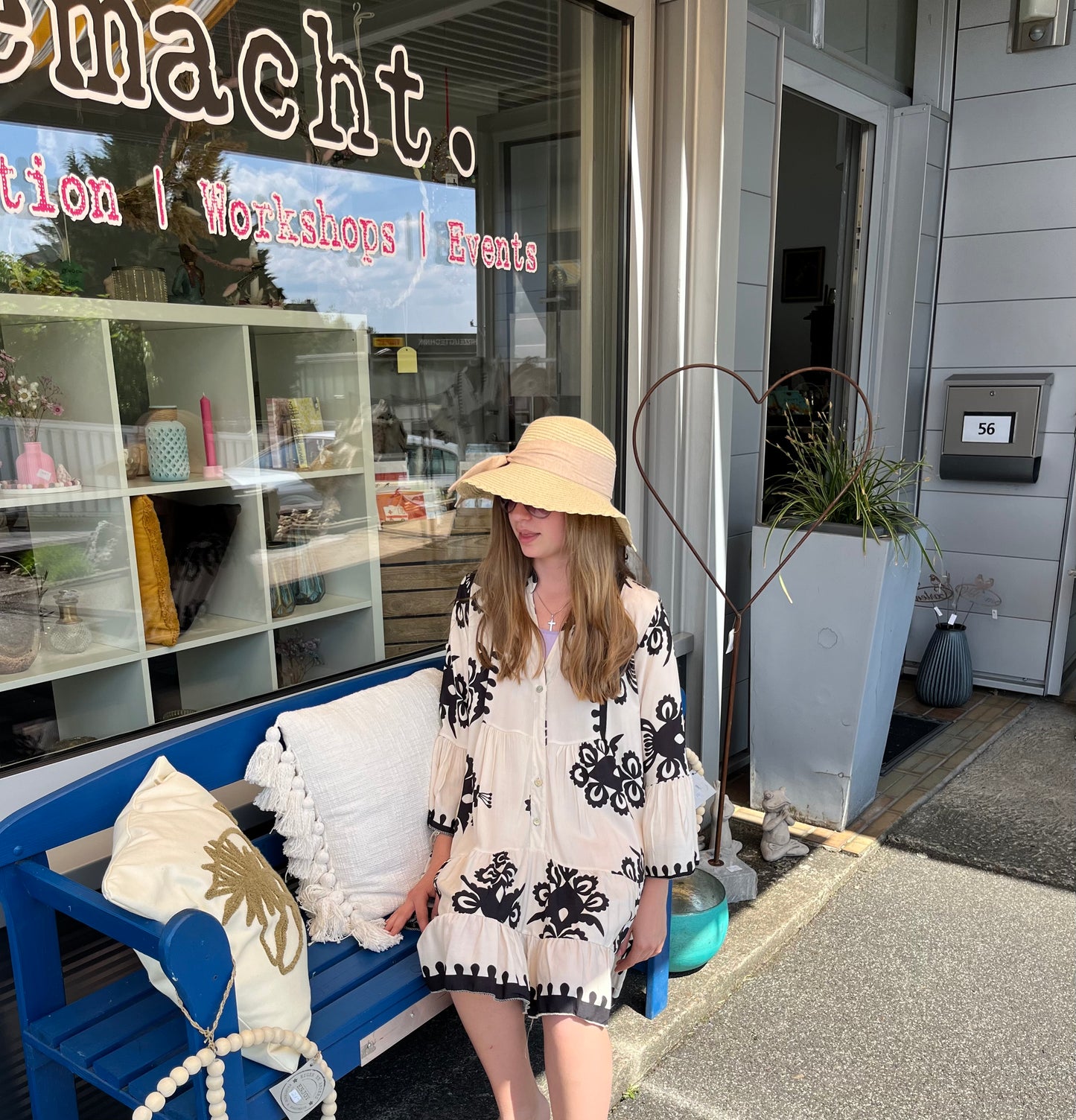 Kleid von Bdifferent in beige-schwarz gemustert